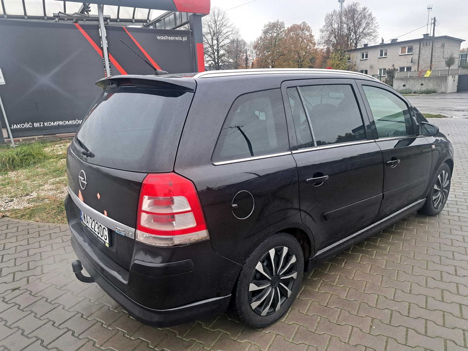 Opel zafira b OPC lift 2008 rok 1.8 140 km navigacja start stop hak