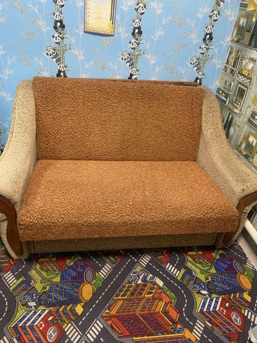 Продам диванчик