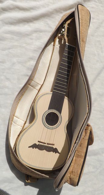 Saco de cortiça almofadado de cavaquinho ou ukulele soprano