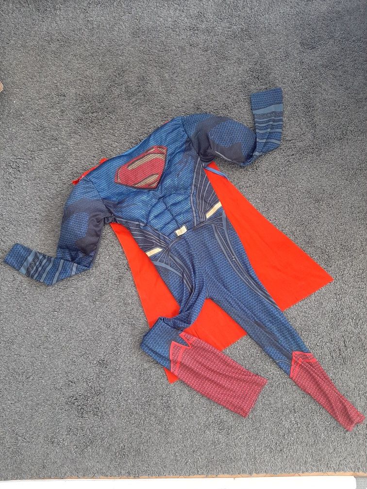 Stroje dla chłopca. Flash, Superman, ghostbuster, 4-5 lat