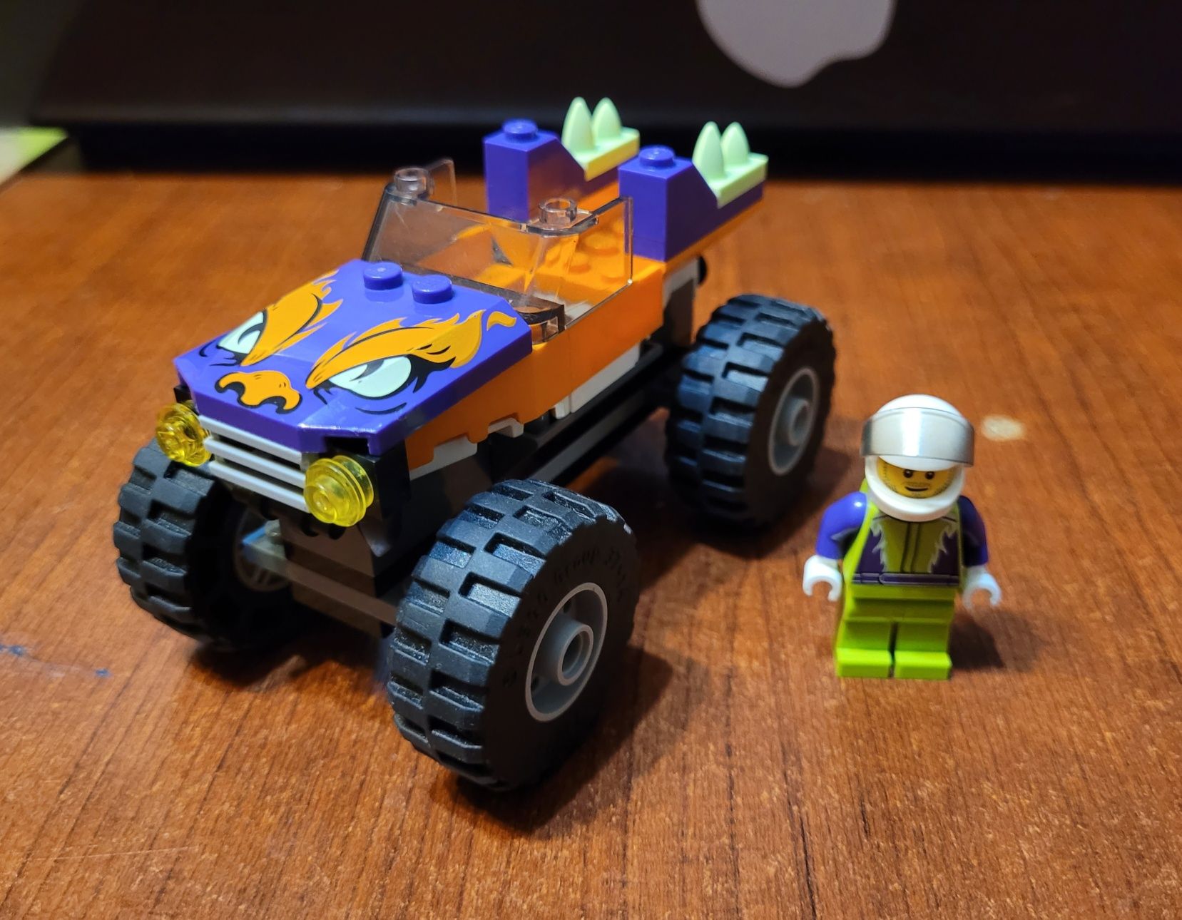 Monster truck lego