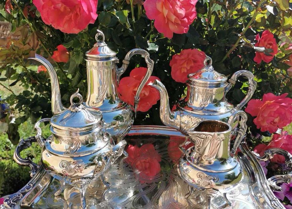 Сервиз пять предметов Франция,