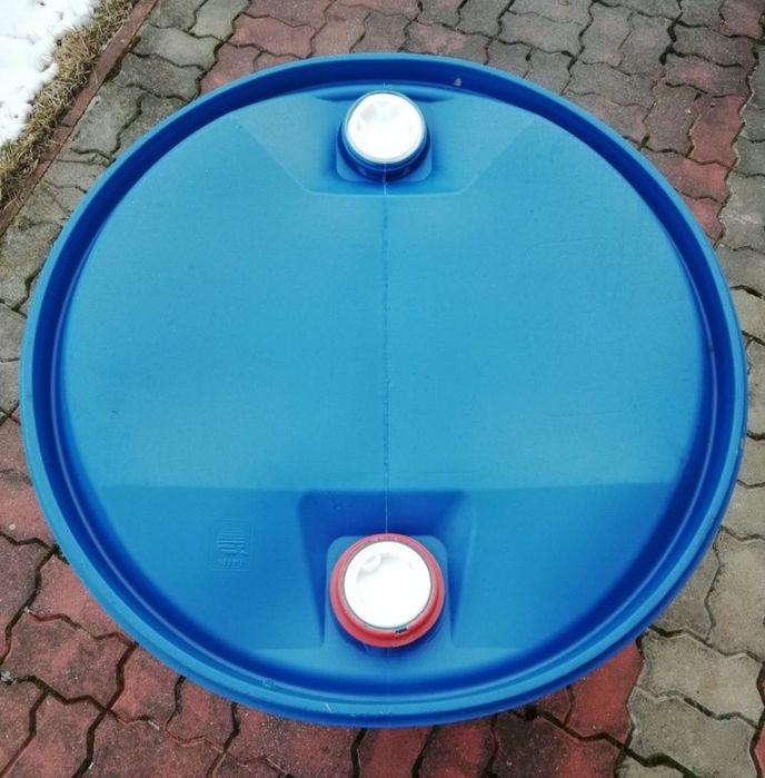 Beczki plastikowe 200l bardzo mocna