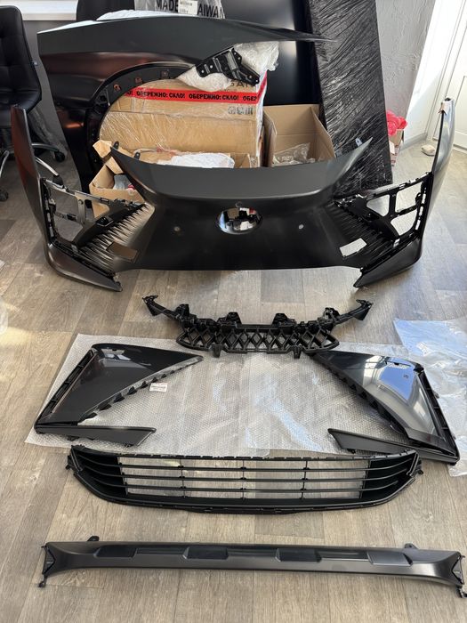 Lexus RZ450E RZ300E бампер передний