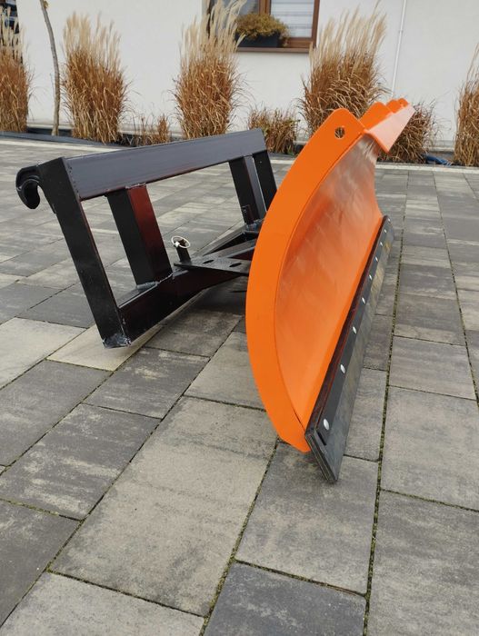 Promocja Wyprzedaż pług śnieżny z mocowaniem na euroramkę dowóz