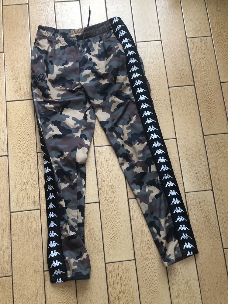 Штаны Kappa на лампасах