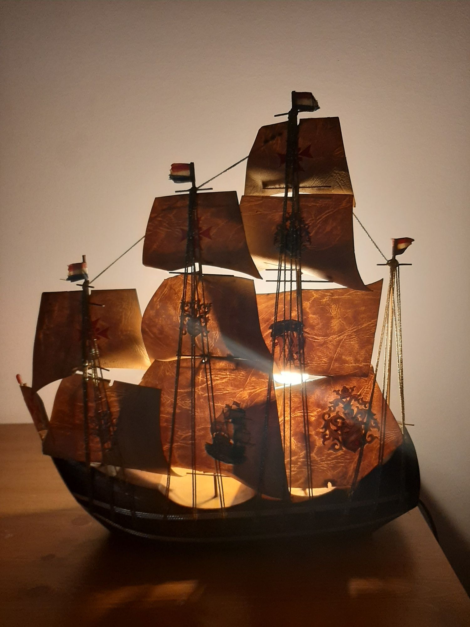 Escuna vela navio madeira holandês candieiro com luz eléctrica