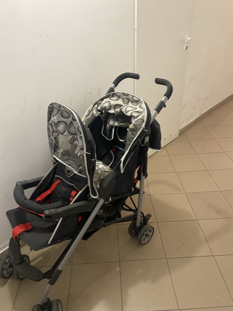 Wózek dzieciecy podwojny nowy
