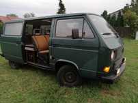 volkswagen t3 bardzo nietypowy model, z tyłu możliwość spania