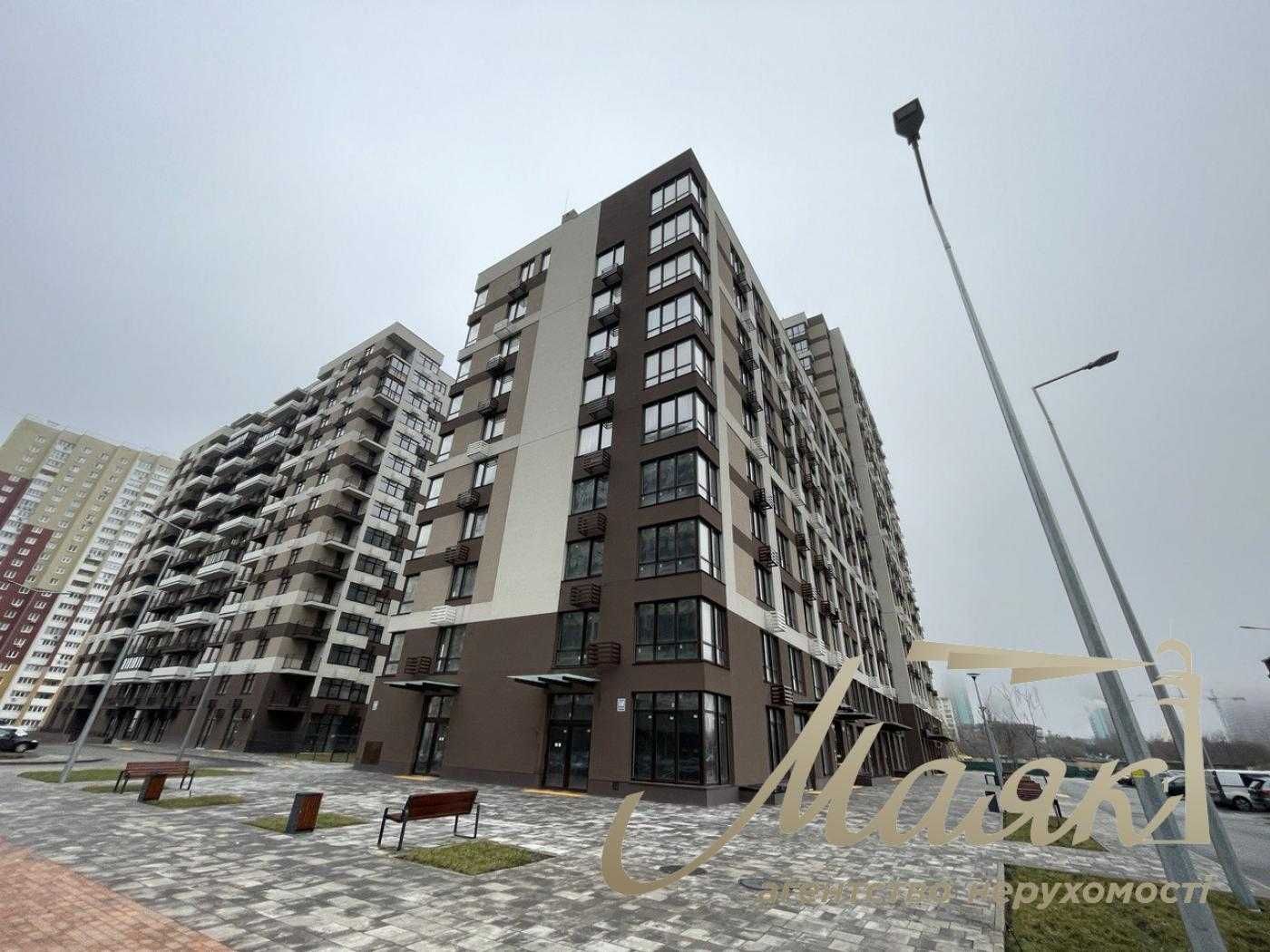 Продажа 3-к 103 кв.м в ЖК Варшавский 2. Академика Грекова 4