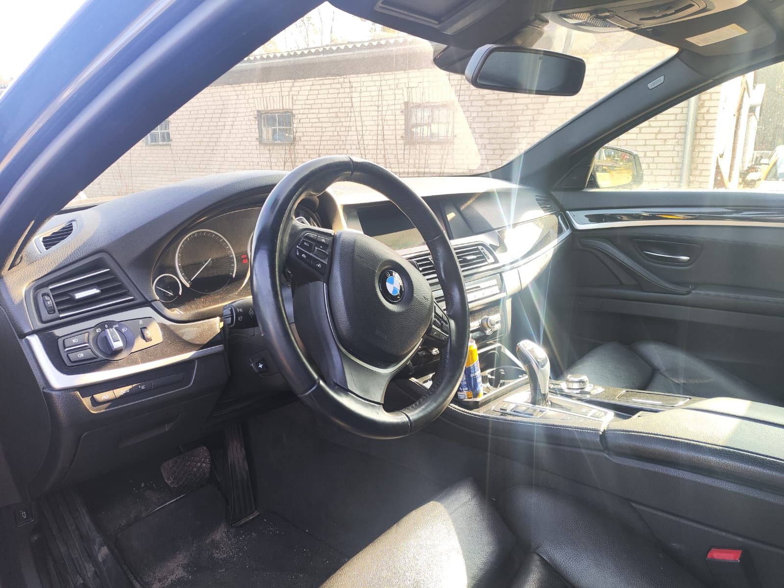 BMW F10 F11 Maska zderzak lampa kamery klapa błotnik drzwi B90