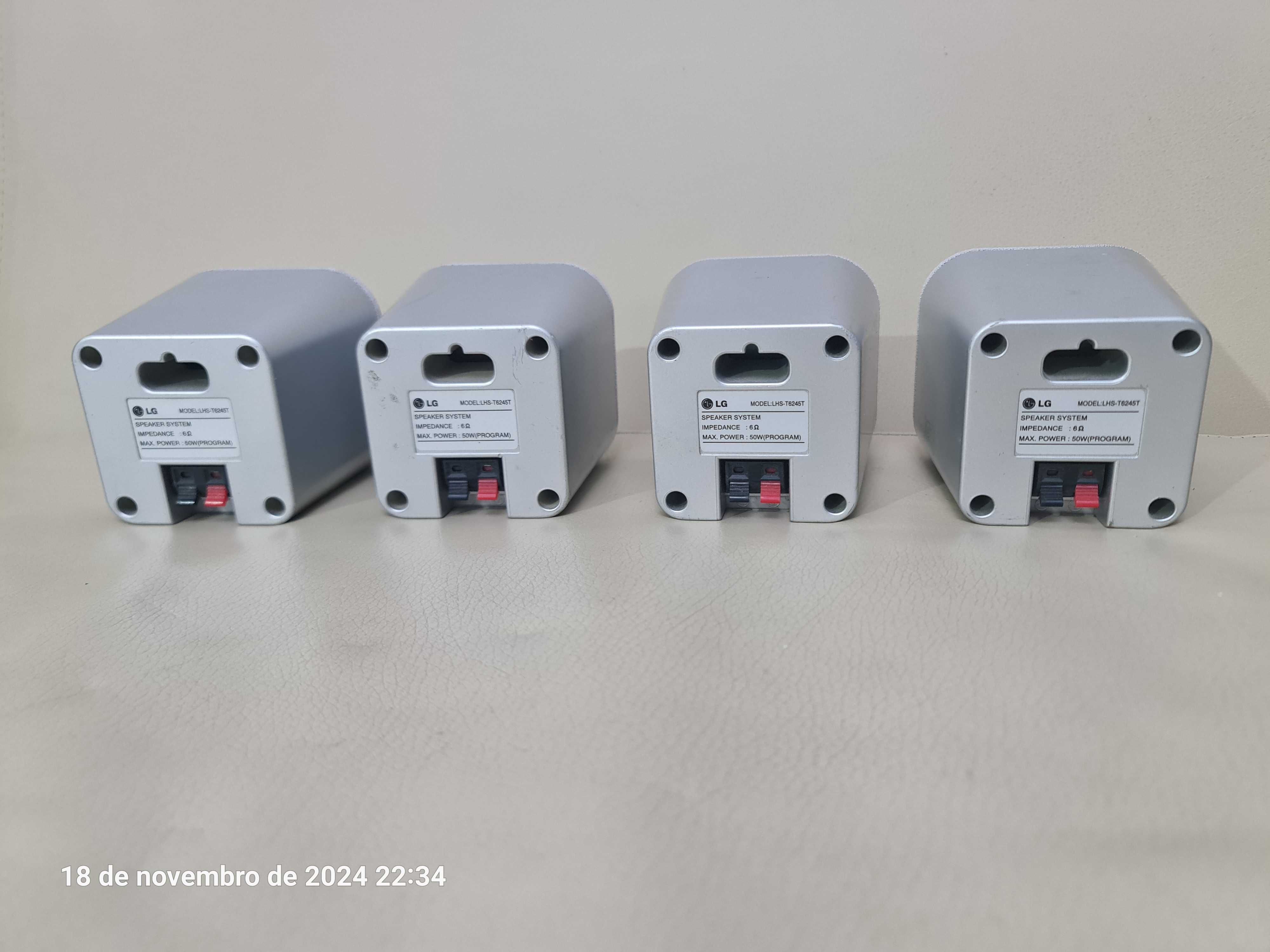 4 colunas de som - Nº 1