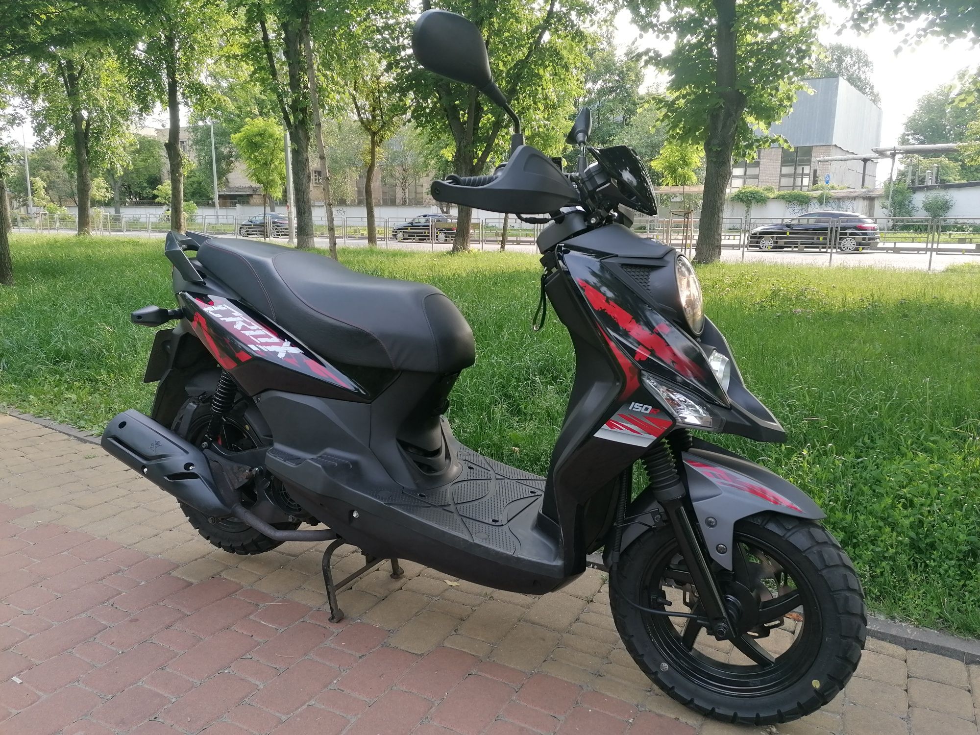 Скутер SYM CROX 150