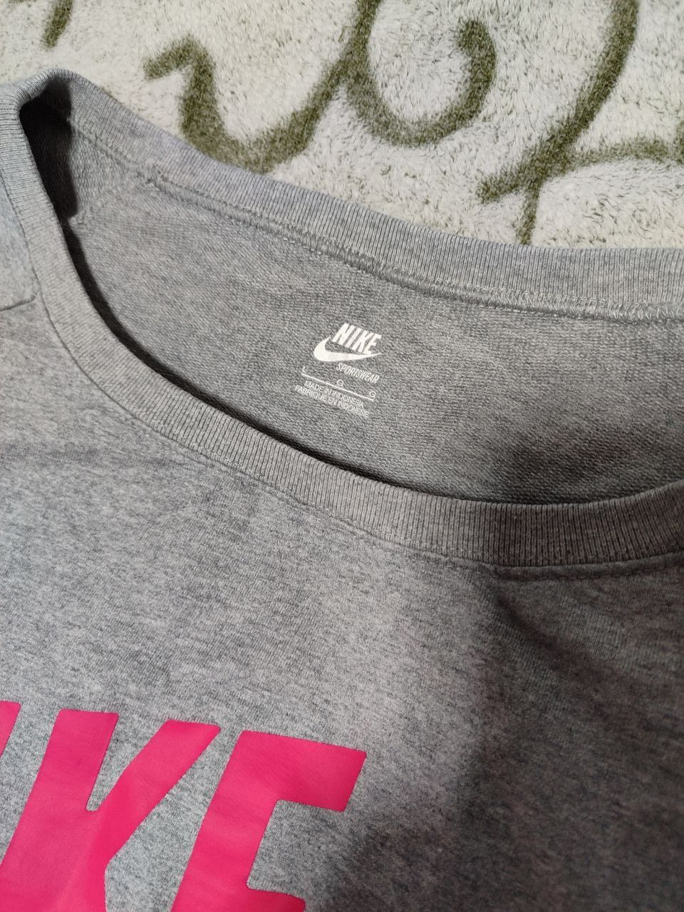 Женская кофта Nike, размер L, оригинал