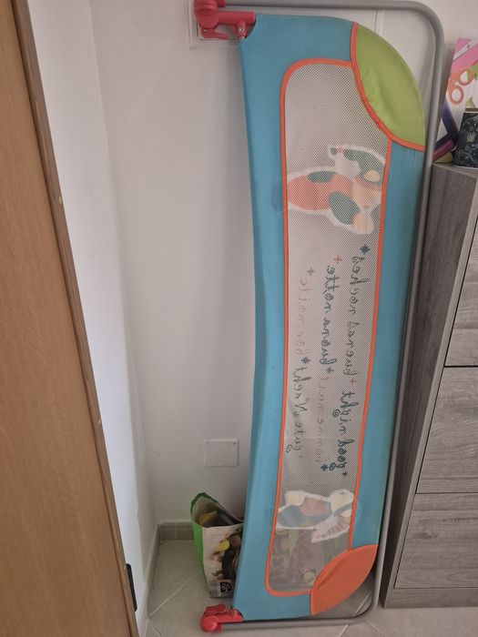 Protecção cama infantil