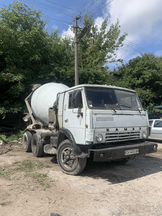 Продам вантажний бетонорозмішувач КАМАЗ 5511