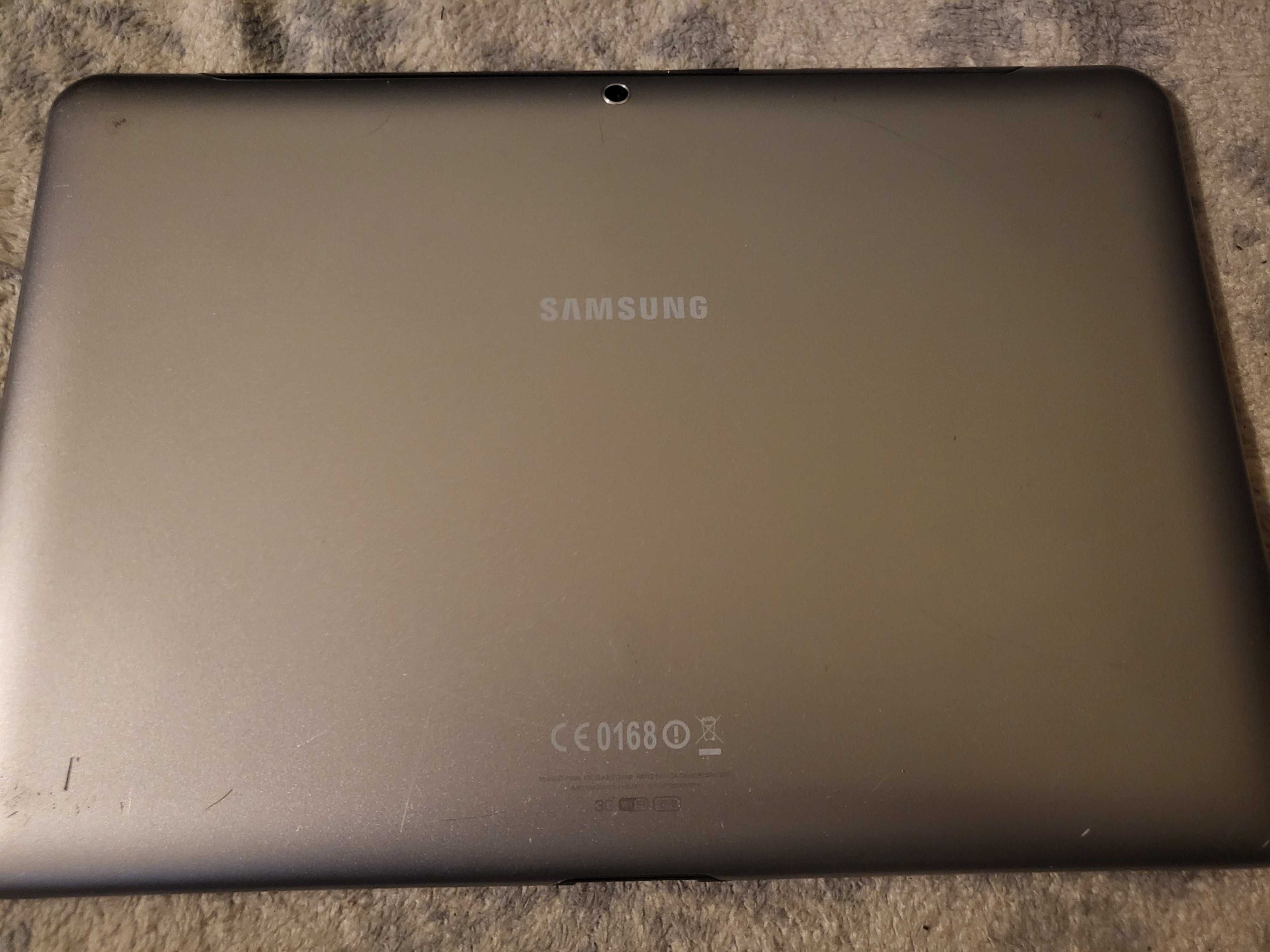 Samsung Galaxy Tab 2 10.1 (GT-P5100) plus stojak na tablet