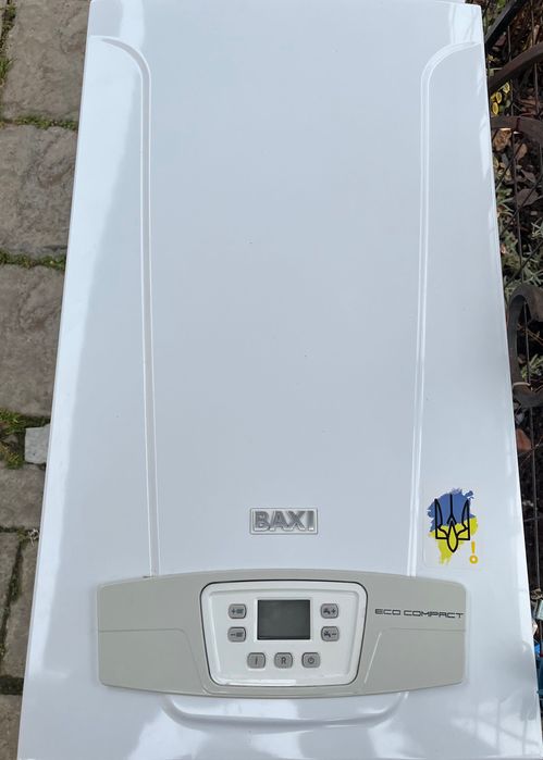 Продам газовий котел Baxi ECO Compact