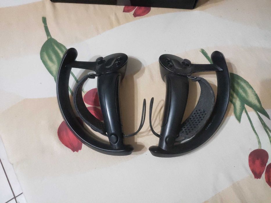 контроллеры Valve index