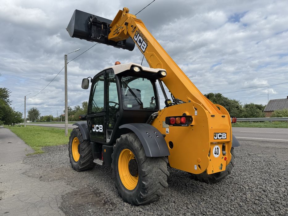 JCB 531-70 Agri Super 2009р маніту