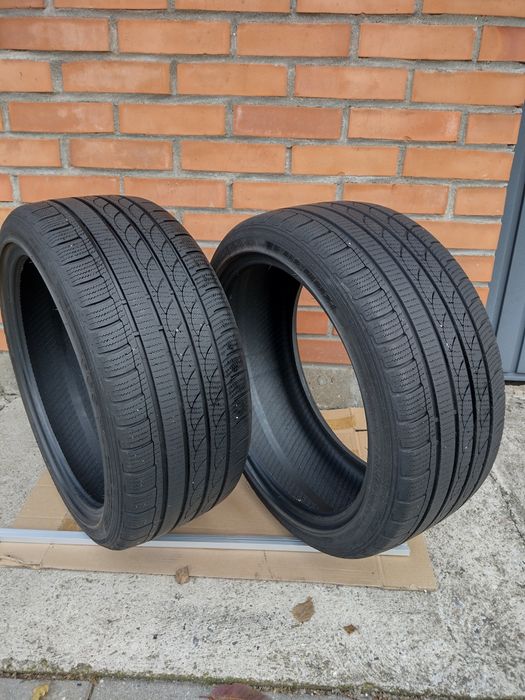 Opony zimowe ICE-PLUS 225 40 r18