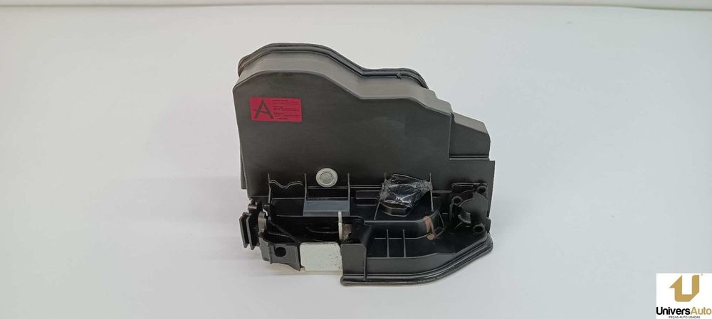 FECHADURA PORTA TRASEIRA ESQUERDA BMW SERIE 3 LIM. (F30) 318D
