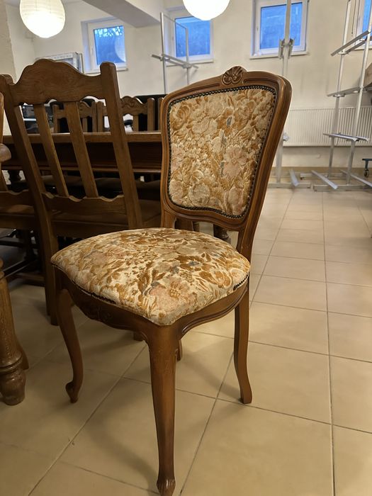 Zestaw stół + 6 krzeseł