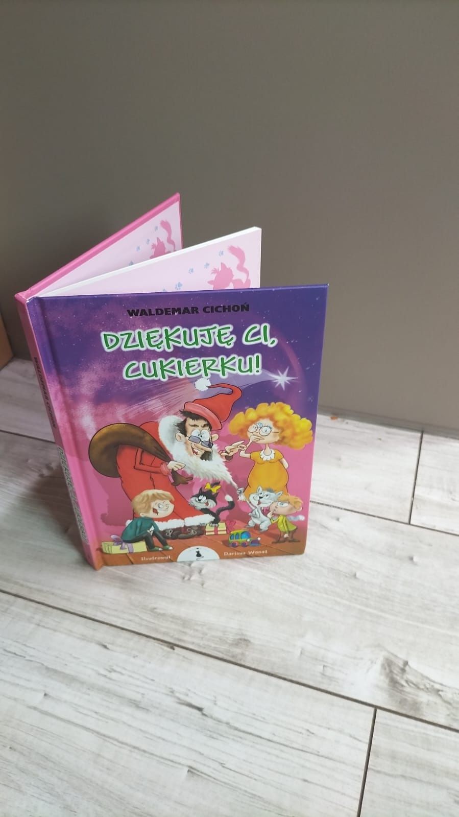 Książki kot Cukierek