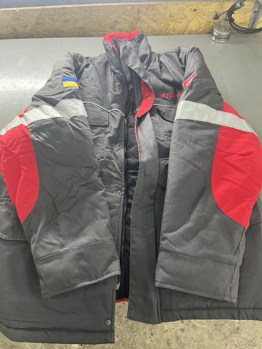 Рабочий костюм ИТР( укороченная куртка),есть и обычный,см.Фото