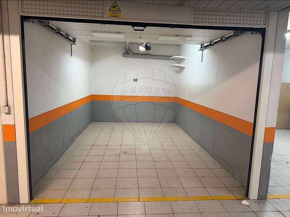 Garagem  para arrendamento