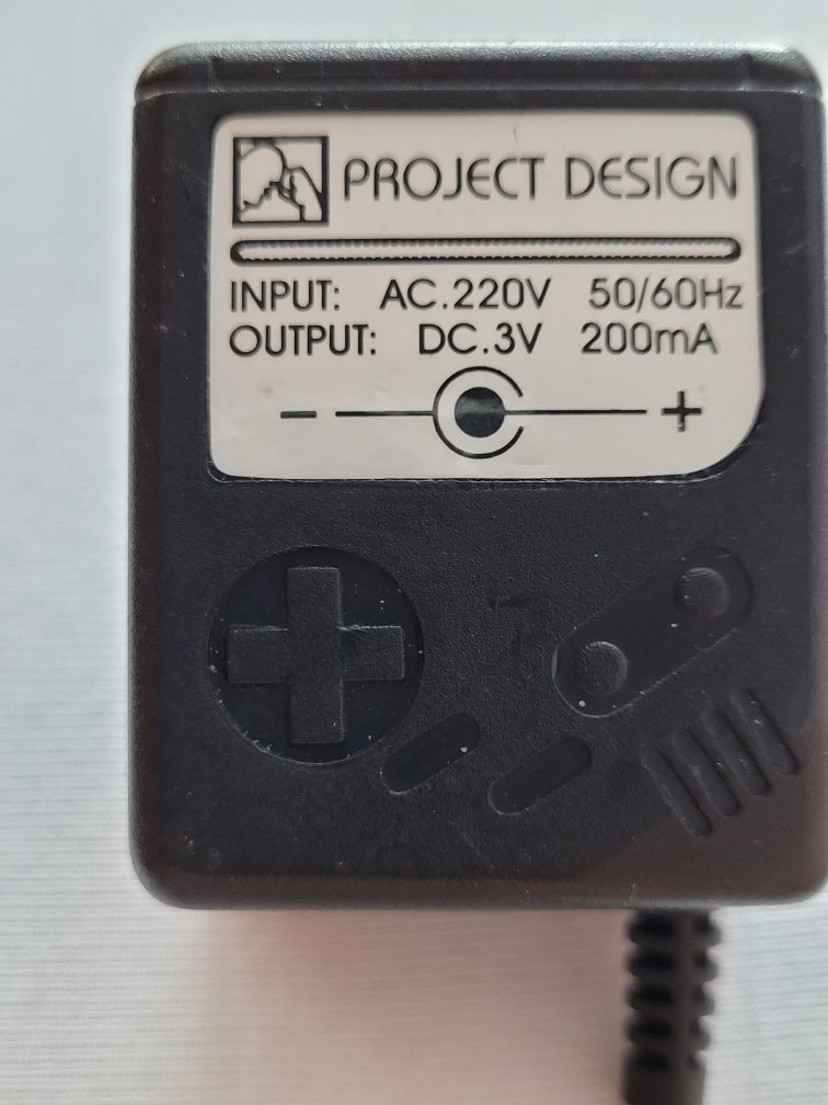 Oryginalny adapter do Gameboy ,,projekt kolor"