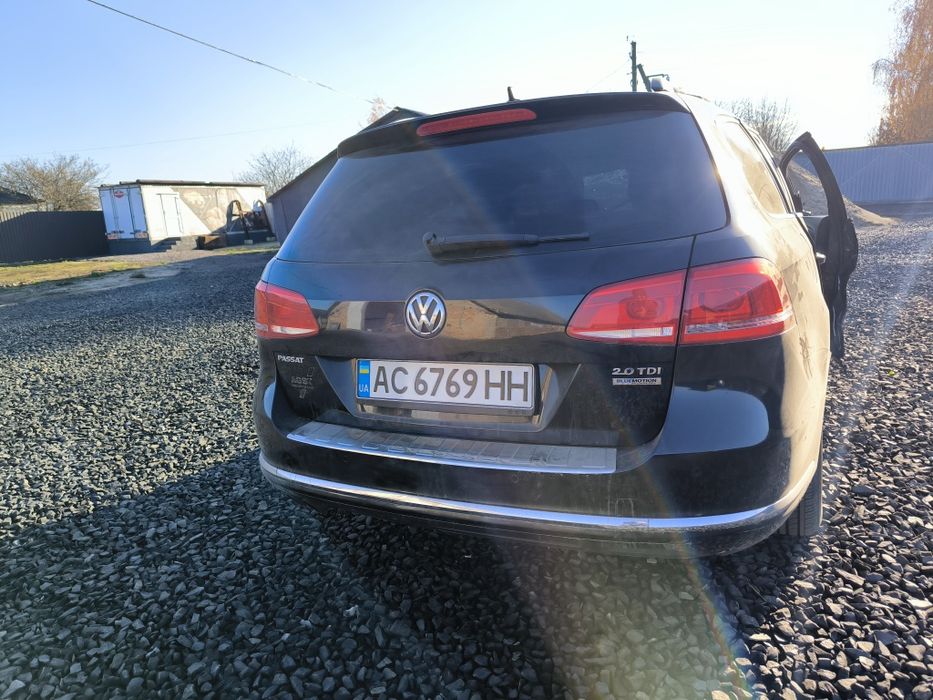 Volkswagen Passat 2011рік 2.0дизель