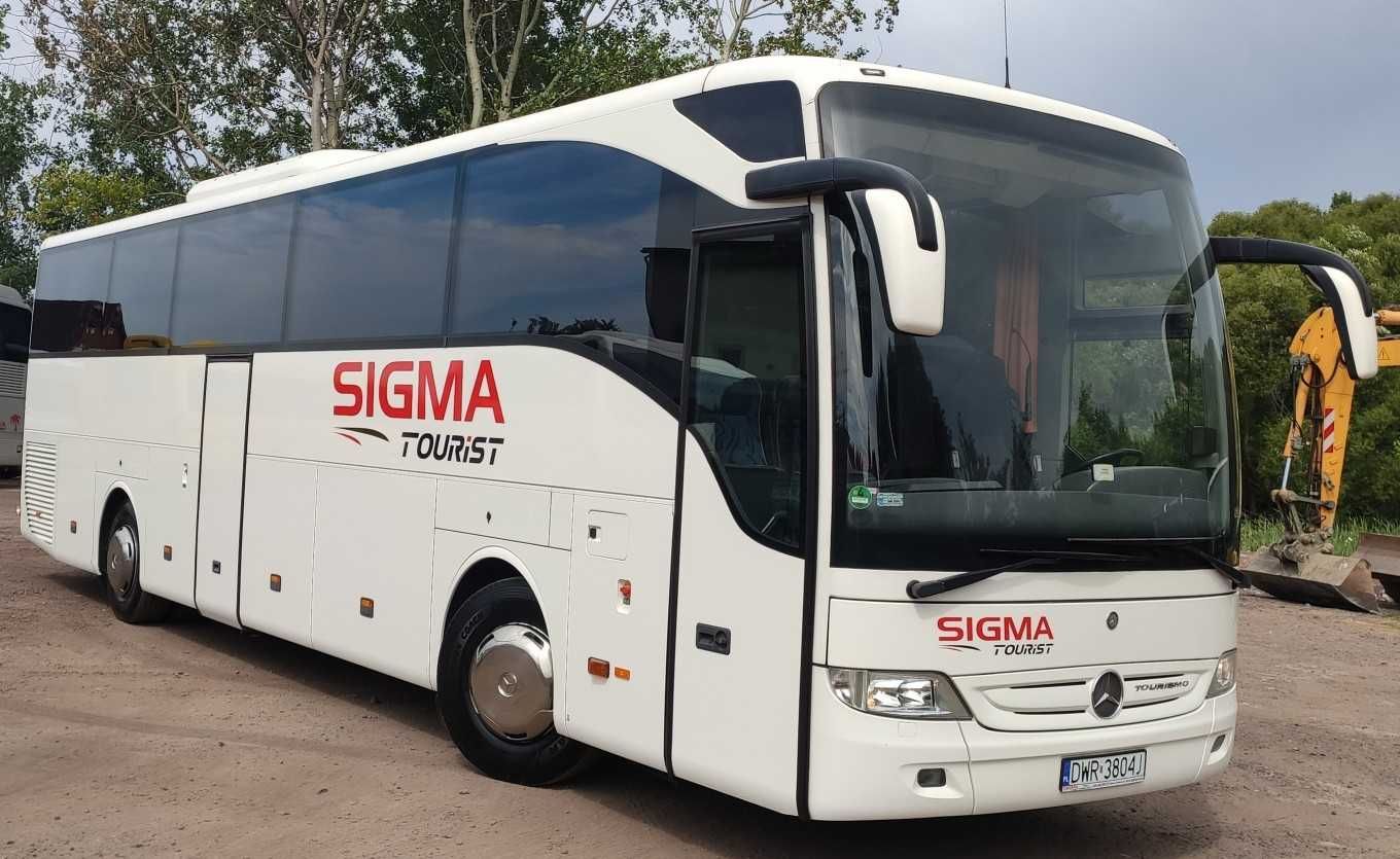 Wynajem autokarów, busów – przewóz pracowników, osób, grup dowóz bus