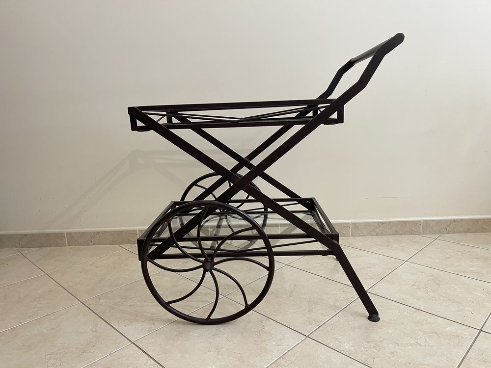 Carrinho de bebidas (garrafeira)
