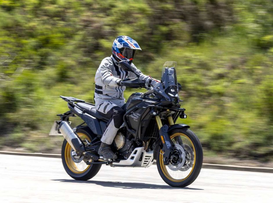 VOGE DS 800 RALLY 2025 0 KMS