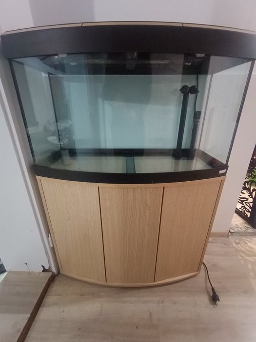 Akwarium wraz z osprzętem