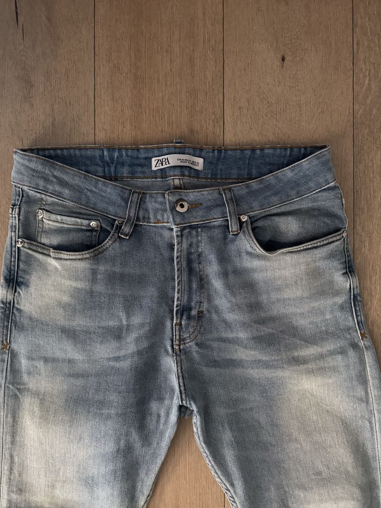 Spodnie jeansowe Zara
