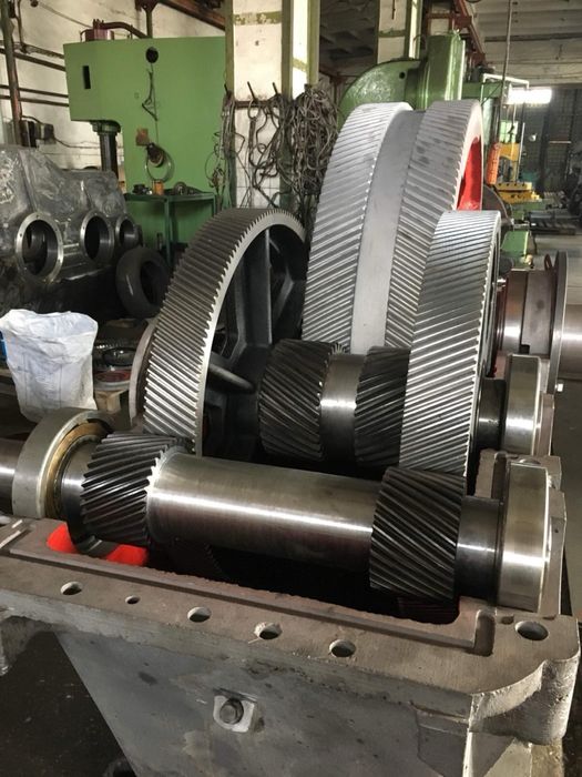 Продам редуктор ЦДН-130 ( ЦД4-130Б)