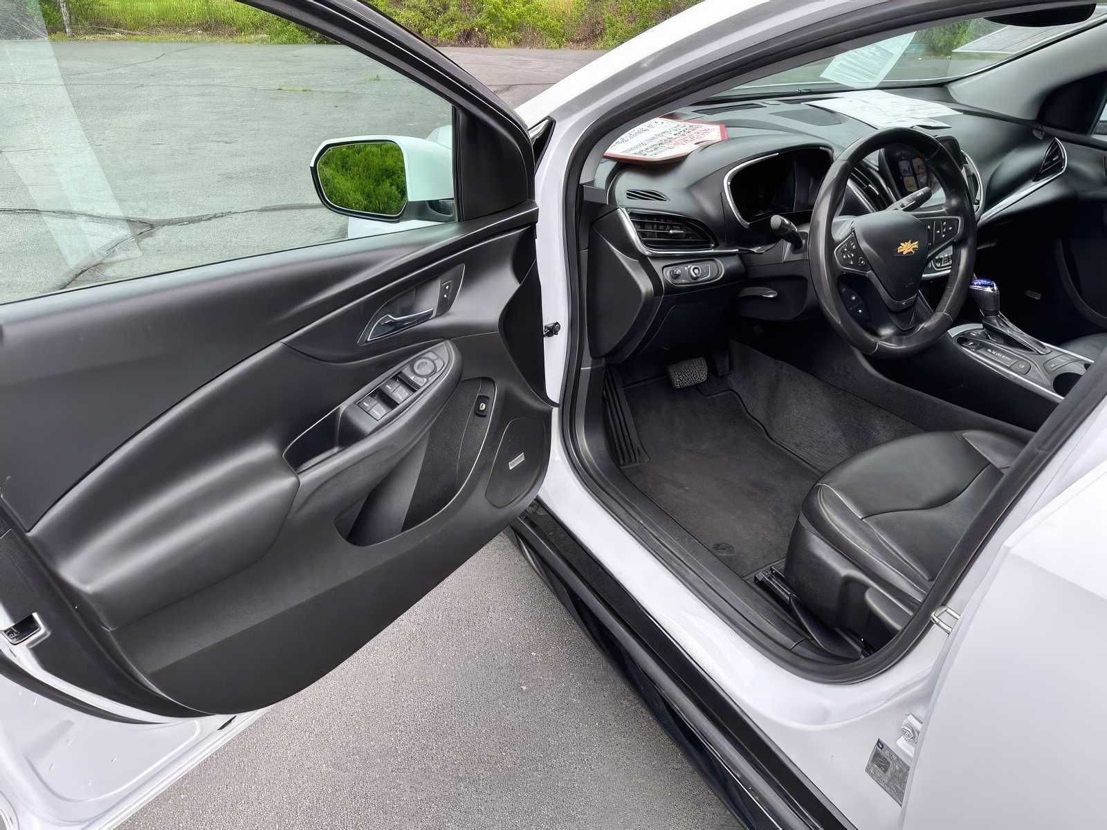 2018 Chevrolet Volt Premier