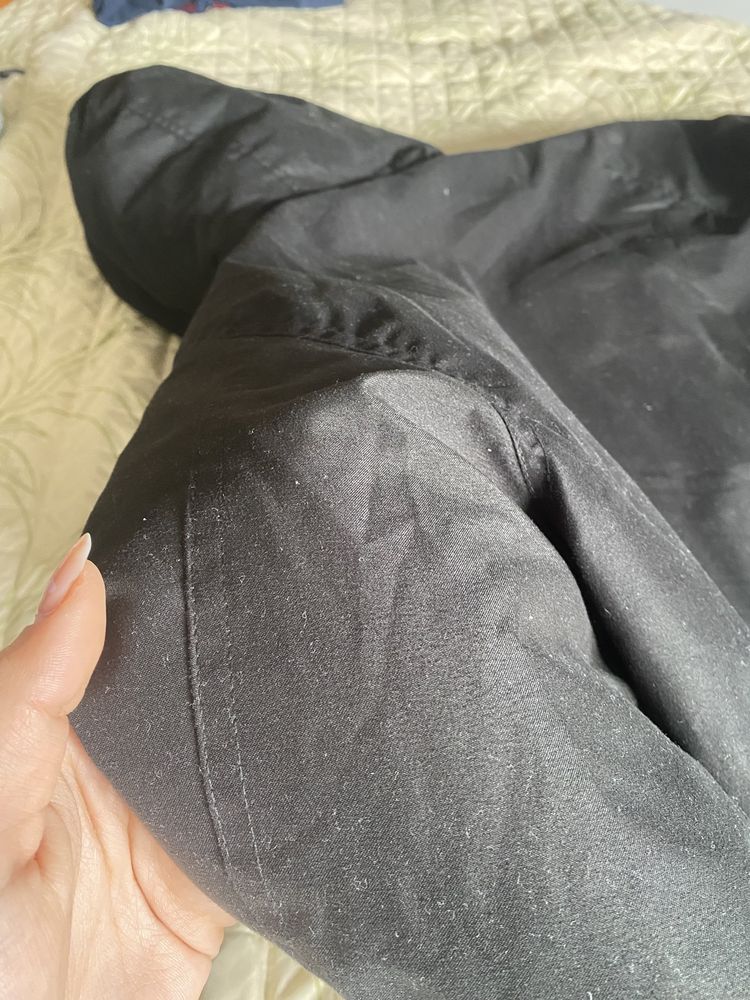 Casaco impremeavel preto