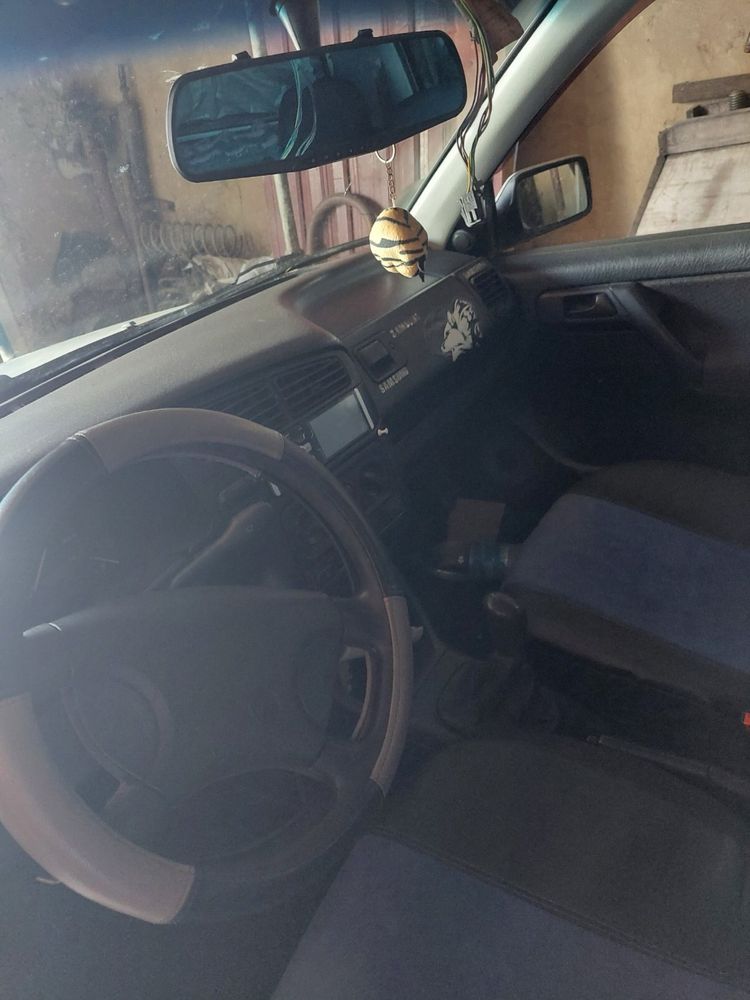 Volkswagen Golf 3 1993 року 1.8 обʼєм