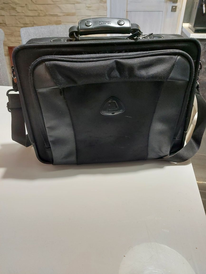 Torba na dokumenty i laptopa D lex LX 892N-BK