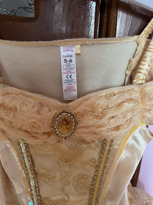 Плаття Бель красавиці