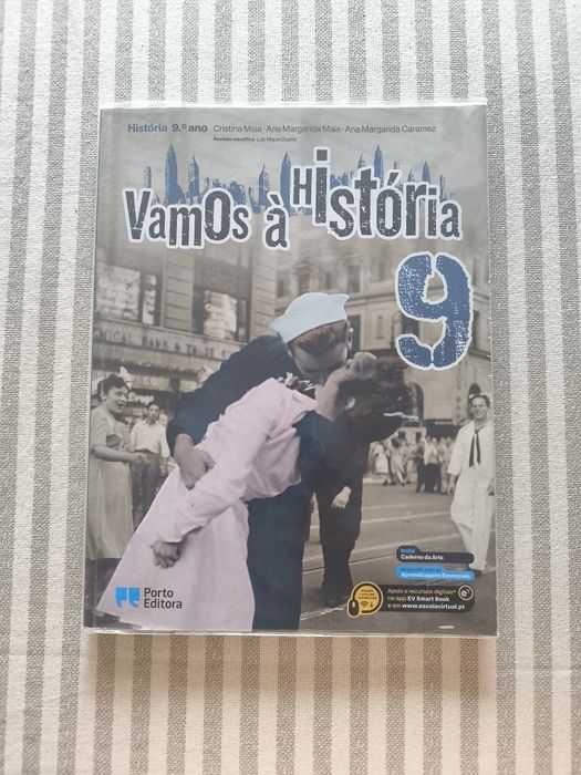 Manual Vamos à História 9ano