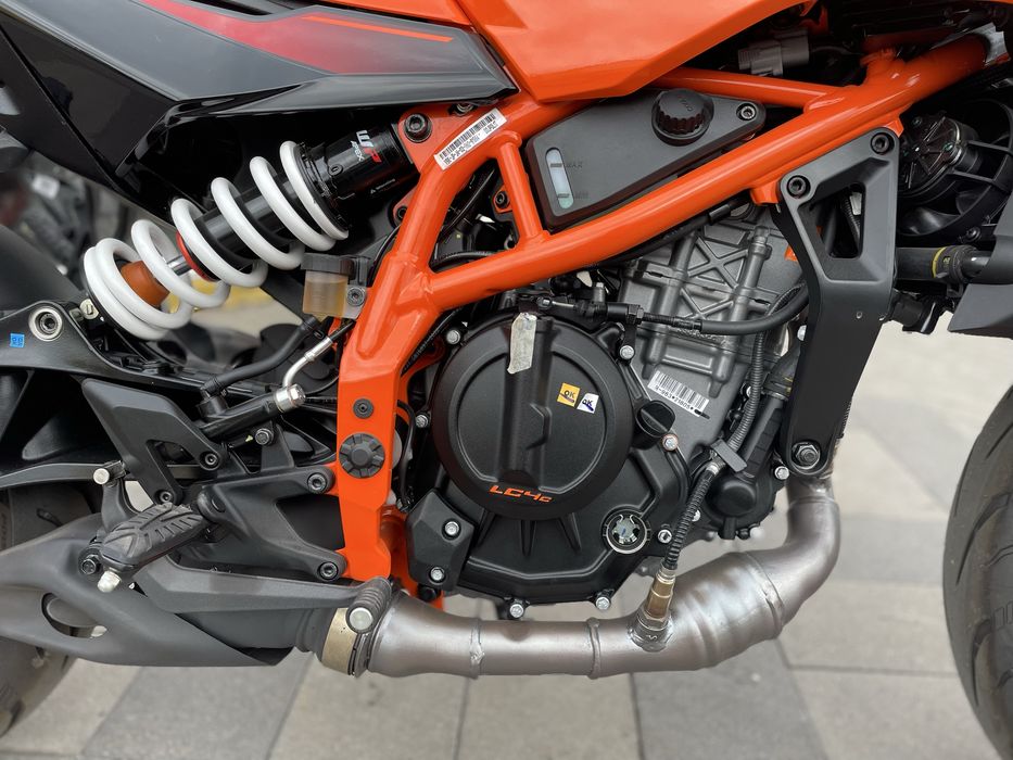 Мотоцикл KTM DUKE 390