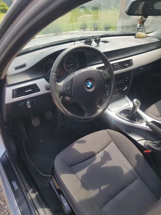 Bmw e90 2010r sedan 2.0diesel LIFT