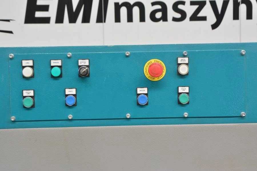 Gilotyna do forniru Vemac - hydrauliczna