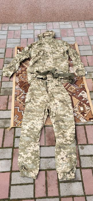 Продам новий Левел-7 Британія а також анарак