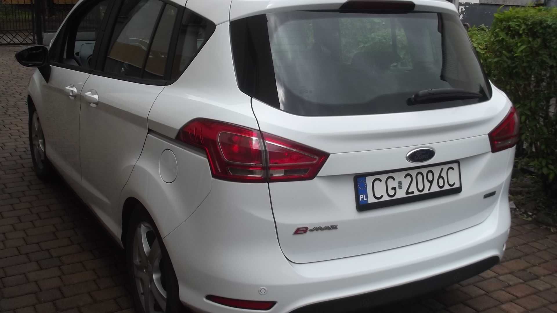 Ford B-max 2013 mały  przebieg 125KM, garażowany