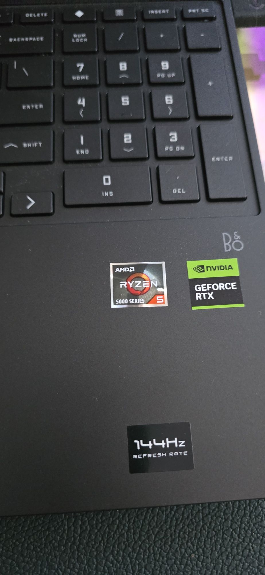 Laptop Gamingowy HP Victus 15 FB0400NW